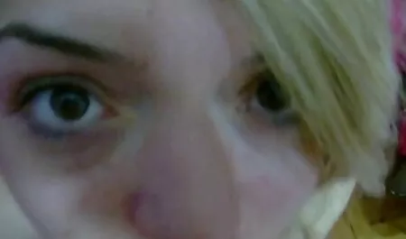 Die beiden Männer wurden geschieden, attraktiv für Frauen, für die Person, sexfilm mit alten frauen die ein Huhn zum Rauchen gegeben hat, Pussy lecken, ihre, und Sex.