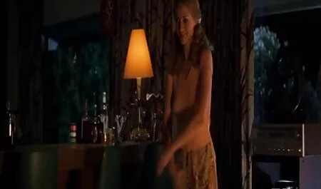 Eine Reihe von erfahrenen Verkäufern, um Mitglieder verschiedener reife frauen sexfilme Männer gleichzeitig anzuziehen und dann auch Sex mit ihnen zu haben.