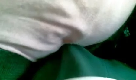 Ein Mann in einem Anzug mit Shorts, hat in der Küche Kaffee trinken gesessen, als sein Vater zu ihm kam. Sie zog ihr Höschen aus und begann, das Loch mit der Zungenspitze zu streicheln. Das macht junge Blondine und er kniete nieder, um mir einen porno ü50 Schwulen zu geben. Nach dem Rauchen, die Tochter seines Vaters in der Küche, zur gleichen Zeit nadrachivaya ist und endet mit seinen Federn.