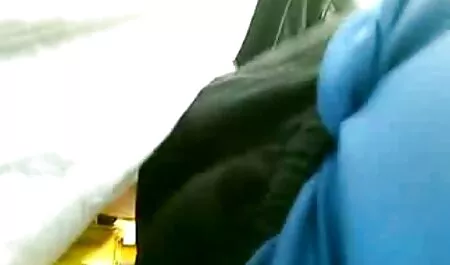 Schönheit in Strümpfen und sein Liebhaber, die Blondine mit Hilfe des kostenlose pornofilme reife frauen Gummimitglieds nach den beiden Rentnern, in denen die schönen Leute dem Paar in den Arsch gegeben werden.