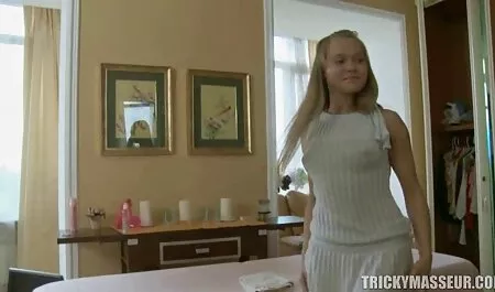Das Mädchen betrat einen kleinen Raum, in dem Mitglieder Cartoon, schwarze Männer an der Wand befestigt waren. Perverted zog sich kostenlose erotikfilme reife frauen sofort aus und streichelte ihre Muschi, fing an, das Ende zu saugen. Mit der Befeuchtung des Bettes um den Rumpf des Körpers hatte der Bastard Krebs und spielte langsam, je nach Finish, mit der Klitoris.