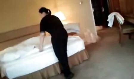 Louise ist eine perverse Frau, also ist es ihr reife frauen sexfilme egal, mit wem sie schlafen soll. Er fällt nicht nur mit Männern, sondern auch mit Frauen in dasselbe Bett. Und heute beschloss er, einen geliebten Menschen zu besänftigen, besonders mit seinem Geschmack. Höschen einer Frau, eine Heldin Wir fangen an, nasse Kappe mit unseren Fingern und Zunge zu straffen, versuchen, dem Mädchen den Spaß eines sehr lustigen und explosiven Orgasmus zu geben.