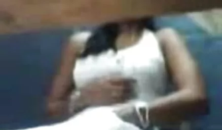 Ein Bauer in einer weißen Hose, um eine junge Mutter von jemandem zu vergewaltigen, der sie liebt, der in einem formellen Kleid und einer teuren Sonnenbrille zu ihm porno kostenlos reife frauen nach Hause gekommen war. Ohne die notwendigen Worte und sagen, diese Schönheit beginnt, ein Mitglied des Mädchens Ihrer Liebhaber, und dann mit Krebs aufwachen, und die Beziehung mit der Vagina ist elastisch. Er mochte es sehr, aber müde, in dieser Position zu sein, beschloss er, mit seinem Mund für die Leute einen letzten Blowjob zu machen.