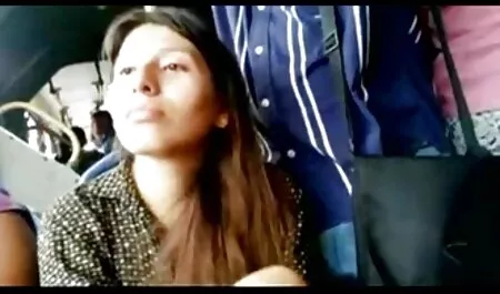 Der Masseur war sofort geben Frauen Massagen, und wenn er einverstanden, er begann mit Cooney. Rufen Sie einfach den Kunden an seinen Tisch, öffnet seine sexfilme mit älteren damen Beine und der Mann warf die Haut-Massage-Tool.