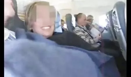 Mom schräge Augen öffnen und sagen, dass es nicht Brei, und fing an, den Mann von seinem rechten Arm nach Hause zu ziehen. Und selbst wenn sie sich weigern wollte, hebt die Frau ihr Hemd und zeigt ihren großen Arsch und gibt tatsächlich zu, dass sie ihren Kontakt geben wird, wenn der Mann sie dann seinen Schwanz lutschen lässt. Das Angebot ist sehr attraktiv, dass Männer bereit sind zu akzeptieren, und die Frauen nahmen sie auf die Couch. Während sie flüsterte mit der Hand auf asiatische Frauen verwalten, um in die Hose zu bekommen, mit ihren sexfilme ab 50 Händen und masturbieren Mitglieder in ihm. Er bricht einen Kerl, und kniete vor ihm. Ein Student ist sehr gut im schnellen Erwachen von Männern und schickt nur das Sperma von Kopf zu Mund.