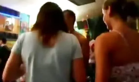 Ein Mädchen Student, ein dünner Teenager im Vordergrund der Körper eines Liebhabers, und roch sofort den Geruch von Pfeffer, trinken. Der Mann gab einen Schwulen, einen Bauern, der gekonnt Koffer und den Ball von seiner perfekten Nase leckte und schnell Punkte kostenlose reife frauen pornos auf die untere Oberfläche der elastischen Rolle legte. Aktivitäten Hahn Rezept bestanden zwischen Rollen und sie leidenschaftlich gebraten und streichelte Hahn.