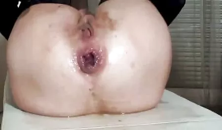 Schöne russische Mädchen heiraten bald haben einen Junggesellenabschied für Sie und Ihre Freunde gut. Betrunken Mädchen Mädchen Mädchen mit guten und lädt einen jungen Mann in sein Haus fordert ihn auf, sich auszuziehen, und sie ist bereit, sich auszuziehen. Die Mädchen sind glücklich, junge elastische Körper zu überprüfen, und schließlich krochen alle näher an sie, und begann wieder Rauchen erektilen Penis. Mann, die unglaubliche Aufregung eines Eklats von ihnen, und dann das aktive porno kostenlos reife frauen Mädchen.