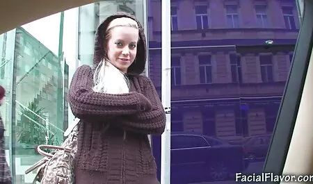 Süße Mädchen mit großen Titten in der Umkleidekabine und jetzt gehen, um zu versuchen, eine teure Mantel. Das Kind war schön und wollen ein Modell, das seinen Charme betonen sexfilme ab 50 wählen. Sie trug einen roten Mantel im Mund und sah ihr Spiegelbild gerne im großen Spiegel. Wurde überprüft und nicht mehr daran zweifeln, dass eine Kamera in der Kabine montiert.
